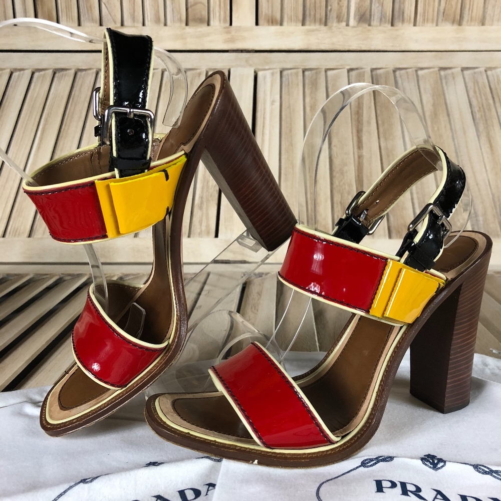 ❤️ Prada ❤️Vernice Rasta Open Toe Sandals